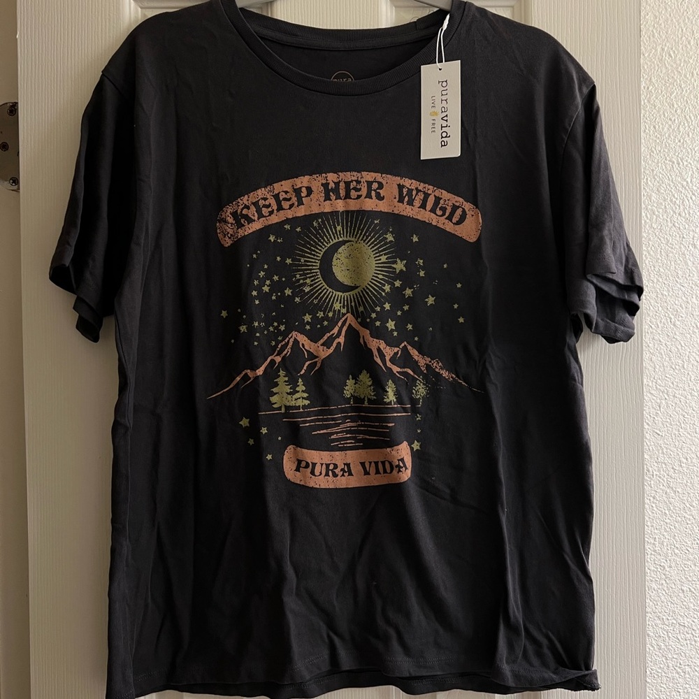 NWT Pura Vida Keep Her Wild T-Shirt